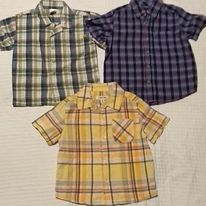 ❤️2/$10❤️ Lot of 3 Boy's plaid shirts